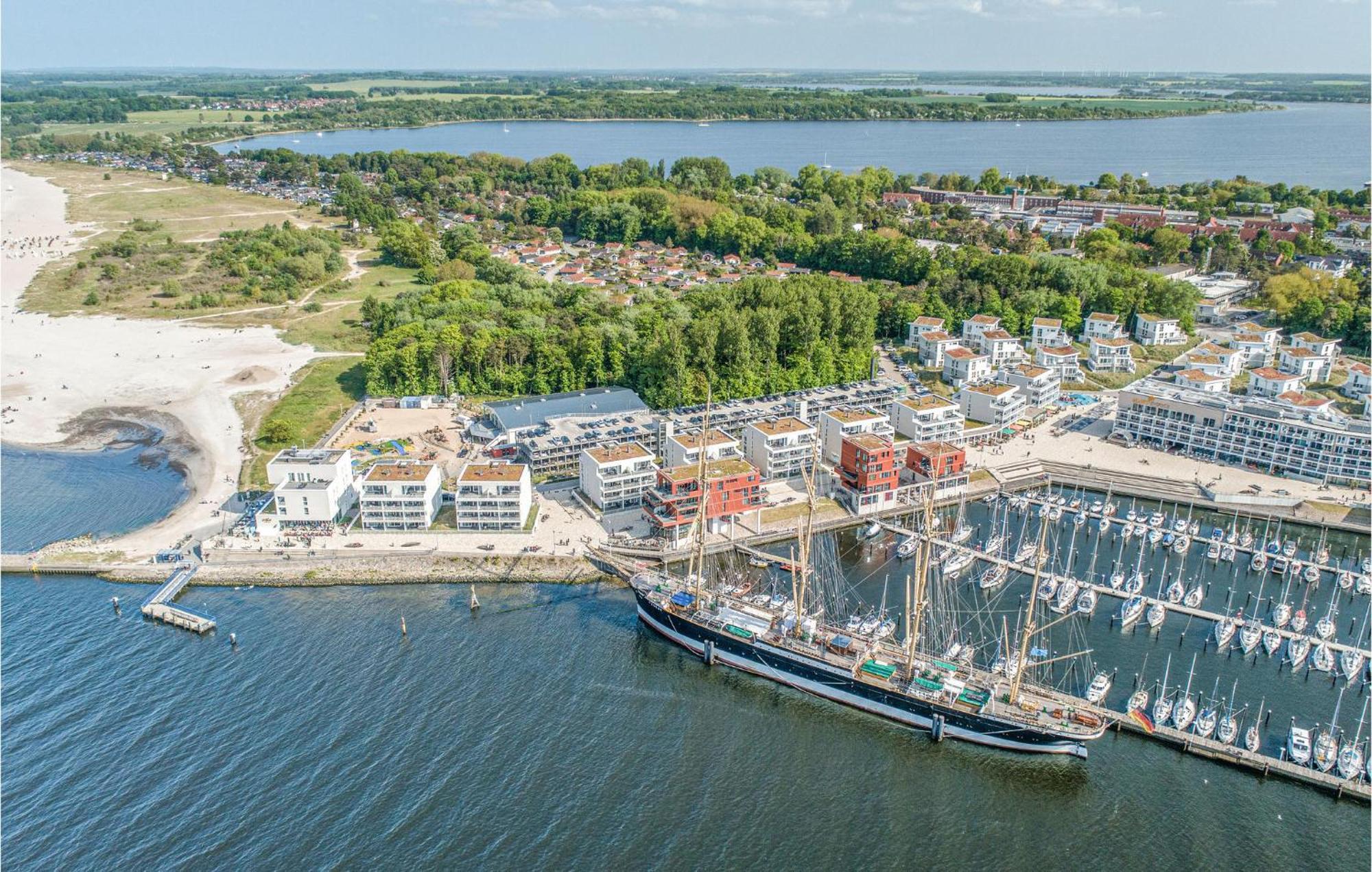 1 Bedroom Amazing Apartment In Luebeck Travemuende エクステリア 写真